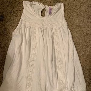 white lacy tank